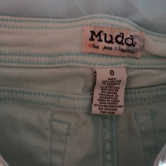 Light blue cut off shorts - Picture 4 of 4